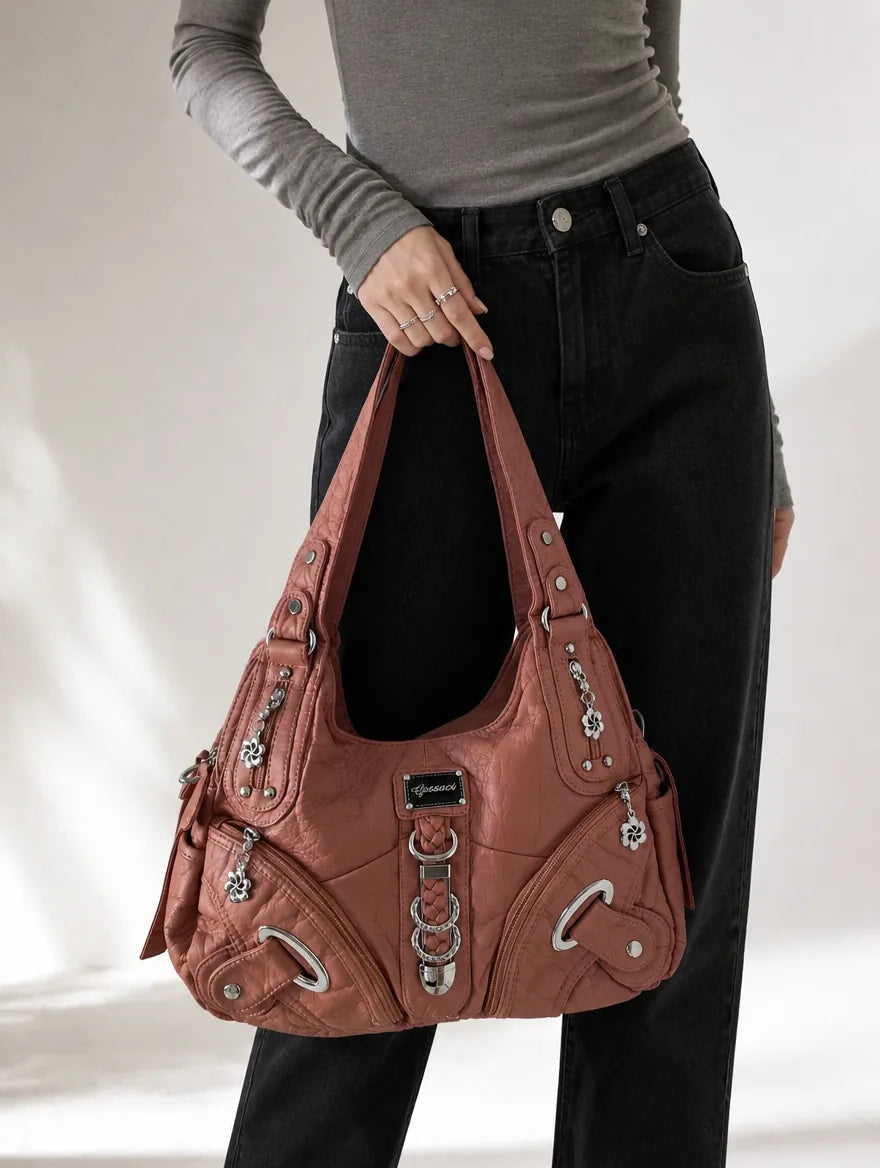 Gessaci 2025_Amelie 2_Rosa_0538-GES-ROS_studio2