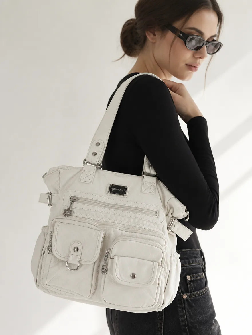 Gessaci_Jenna_Weiß_0464-GES-WHT_studio1