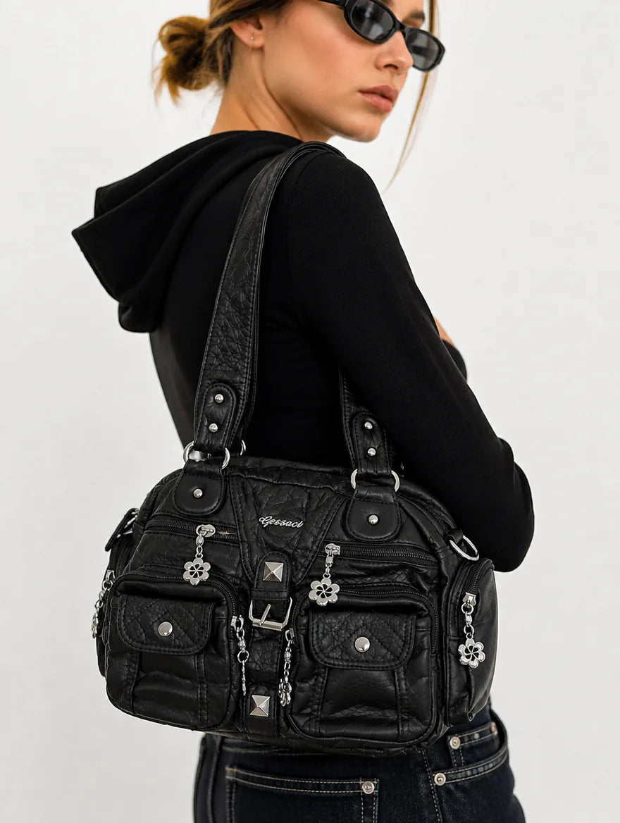 Gessaci_Zaine_Schwarz_0646-GES-BLK_studio1